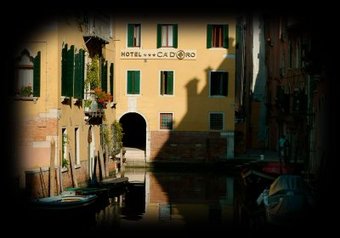 Ca 'd' Oro Hotel (centre)