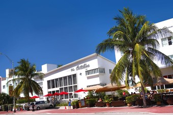 Catalina Hotel Beach Club