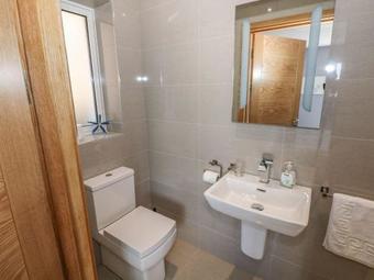 Harmon Vale, Haverfordwest