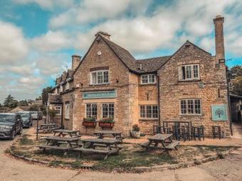 Posada The Royal Oak. Public House