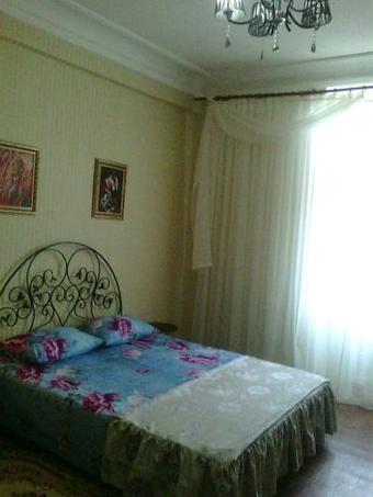 Apartment On Suvorov Avenue 67