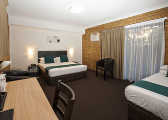 Hotel Comfort Inn Airport Admiralty