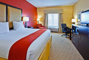 Holiday Inn Express Hotel & Suites Nashville-opryland