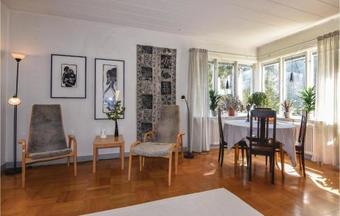 Four-bedroom Holiday Home In Motala