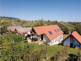 Two-bedroom Apartment In Eisenberg
