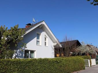 Holiday Home Seehaus Blue Faak