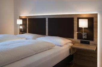 Patrix Hotel, Restaurant