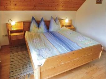 Two-bedroom Apartment In Glodnitz