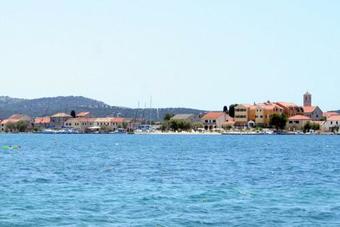 Apartment Krapanj 9258a