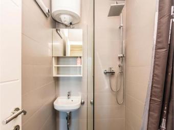 One-bedroom Apartment In Cesarica