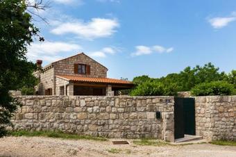 Villa Starina Mala