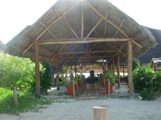 Hotel Hakuna Majiwe Ora Resort