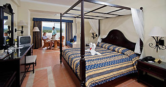 Hotel Bahia Principe Jamaica -junior Suite-