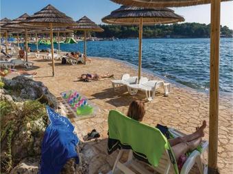 Two-bedroom Apartment In Porec