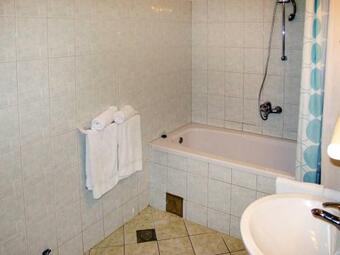 Apartment Galeb (roz102)