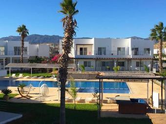 Caezar Beach Apartament Viktoriya