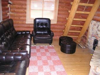 L��dla Holiday House