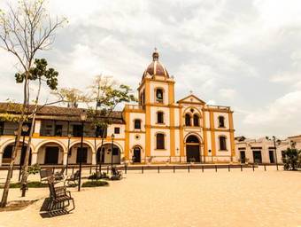 Hotel La Casa Amarilla