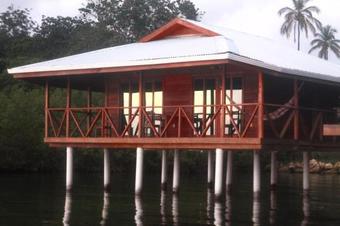 Hotel Aqui Hoy Caba�as