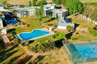 Hotel Wyndham Garden Campana