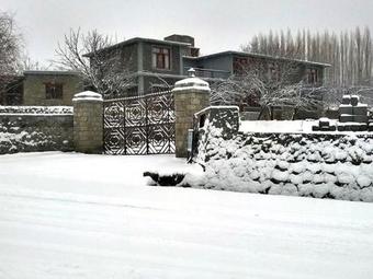 Hotel Gulmit Tourist Inn