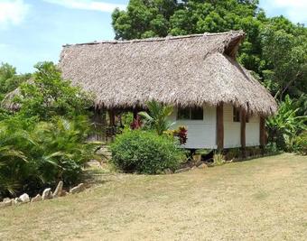 Hotel Mango's Lodge Private Bungalows
