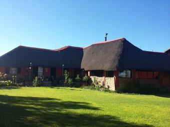 Hotel Transkalahari End Resort - Die Dam