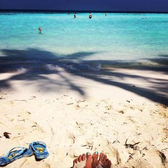 Hostal G 10 Beach Inn