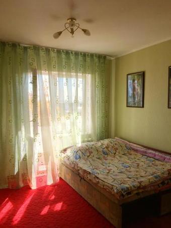 Apartment Mamytova 92