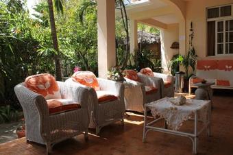 Hostal Villa Le Chapo