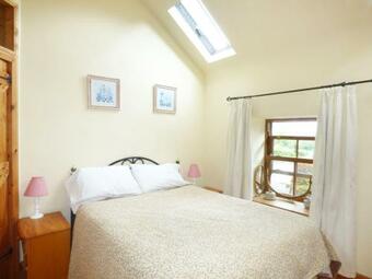 Daffodill Cottage, Tinahealy