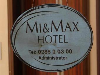 Posada Mi & Max