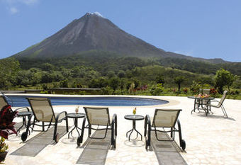 Hotel Arenal Kioro Suites & Spa