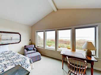 3012 Nw Oceania Dr Home