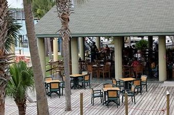 The Port Hotel And Marina