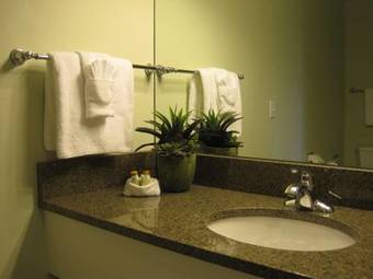 Posada Anacortes Ship Harbor Inn