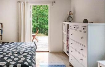 Three-bedroom Holiday Home In Bodafors