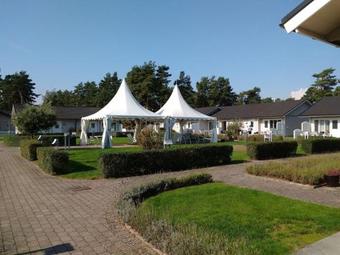 �hus Resort