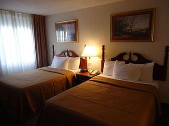 Hotel Host Inn All Suites