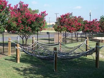 Hill Country Cottage & Rv Resort