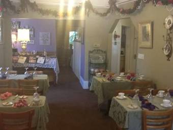 Emerald Necklace Inn Bed And Breakfast