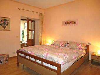 Apartamento Locazione Turistica Casa Al Portico (cnr380)