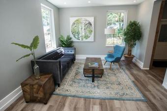 Posada South Landing Inn