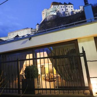 Hostal Penzi�n Pod Hradom