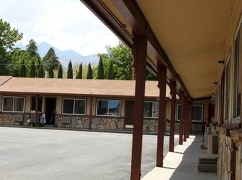 Bristlecone Motel