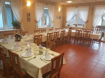 Hostal Penzion V Strani