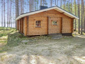 Holiday Home Majava Cottage 1