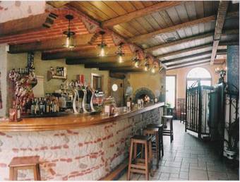 Hostal Apartamentos Raisa