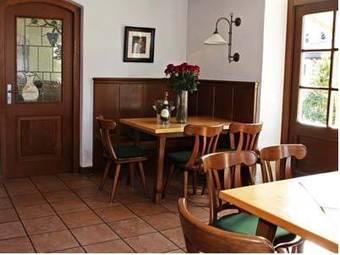 Hostal Dorfsch�nke