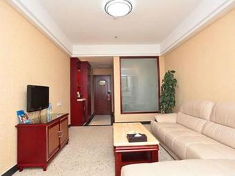 Vienna Hotel Qingyuan Yingde Guangming Road